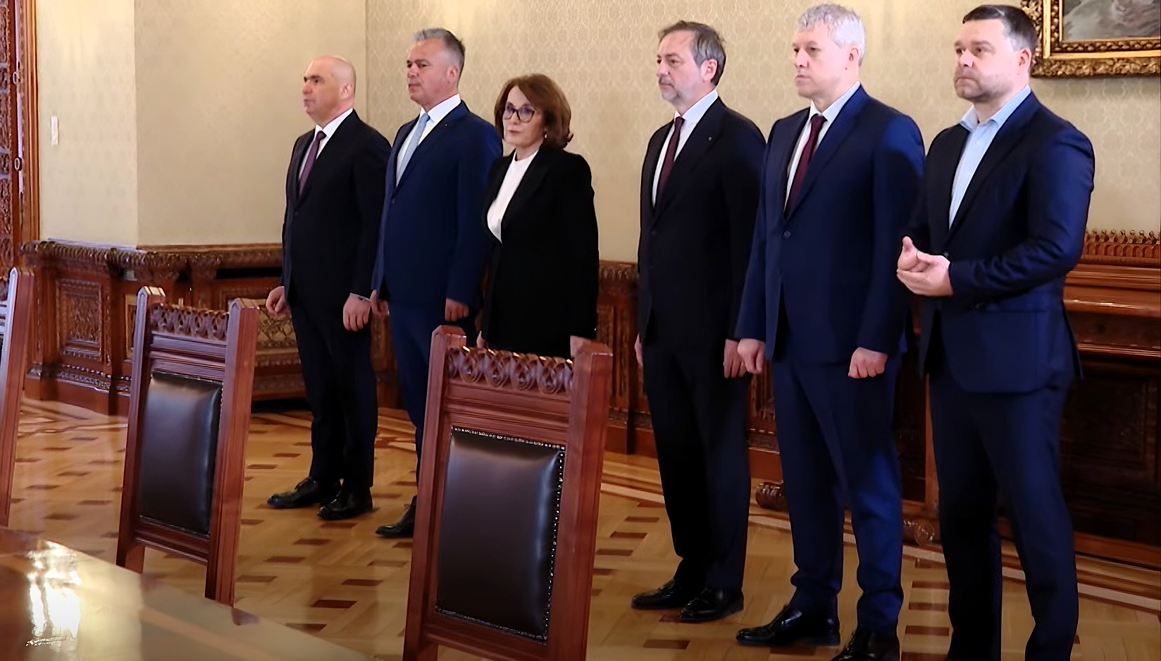 Featured image of post ȚARA AȘTEAPTĂ. ORGOLIILE AU PROGRAMARE