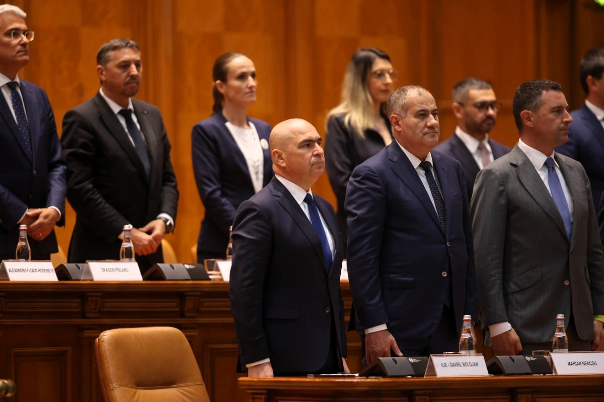 Featured image of post Când nu înveți nimic din istorie, „pățăști”!