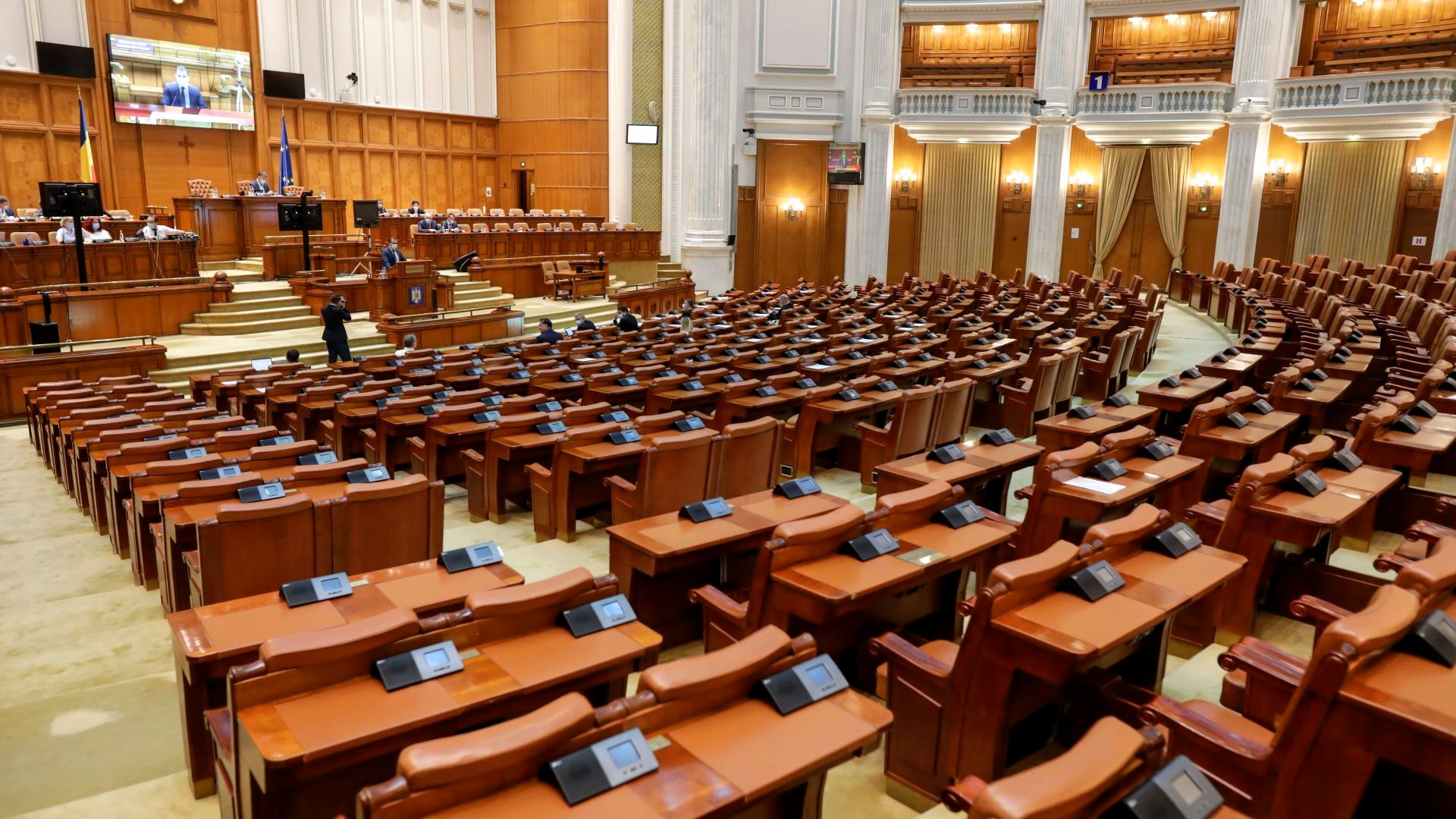 Featured image of post Îi doare doar la propria funcție, atât le pasă de români...
