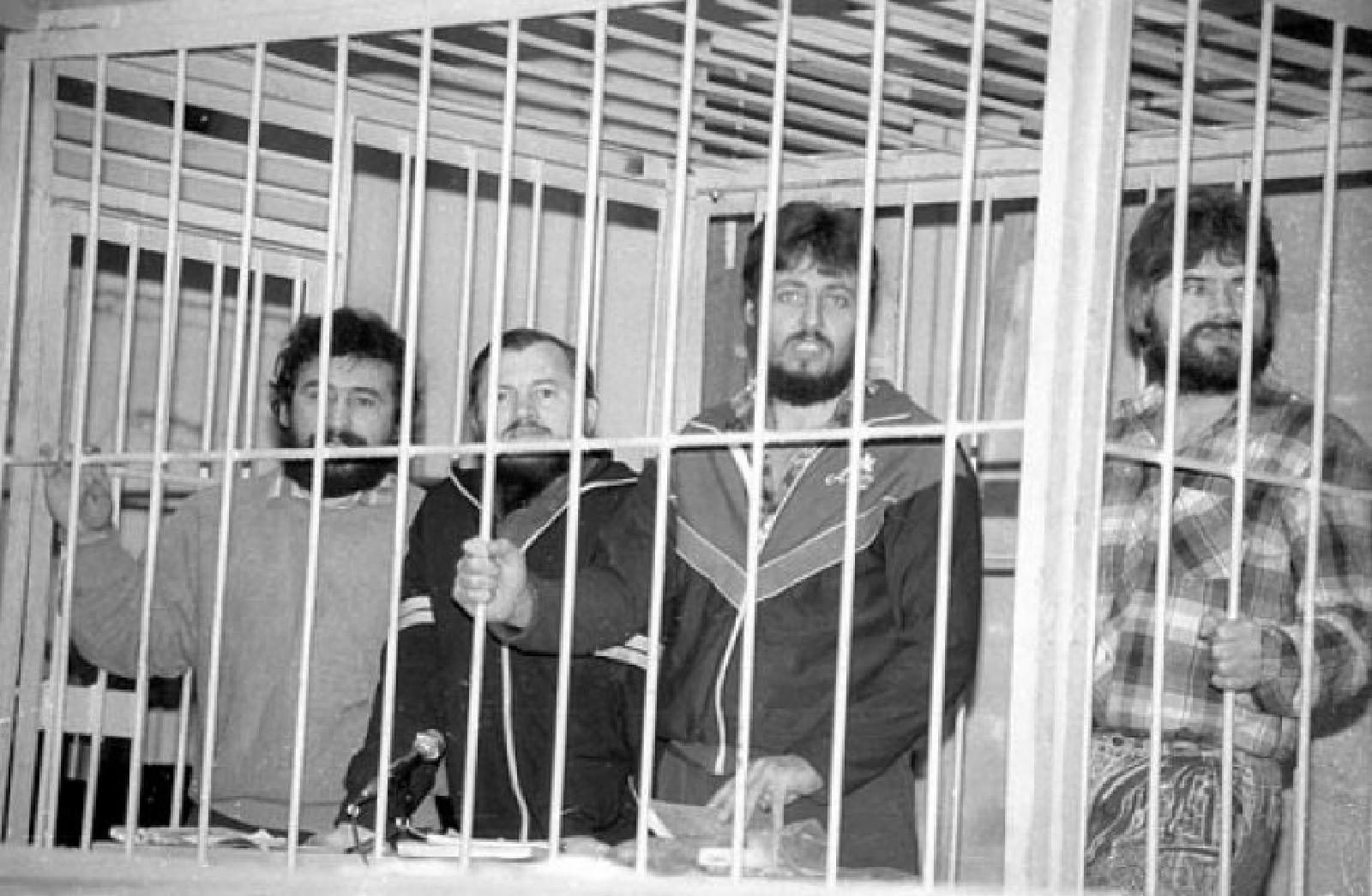 Featured image of post Cinste și recunoștință eroilor români, oriunde aceștia s-ar afla!