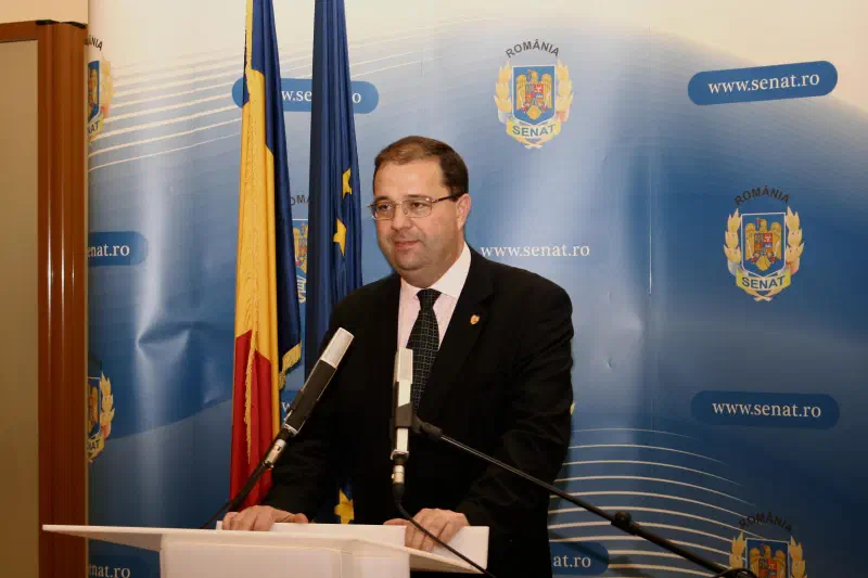 Featured image of post Clubul exclusivist al mediocrităților care (ne) conduc…