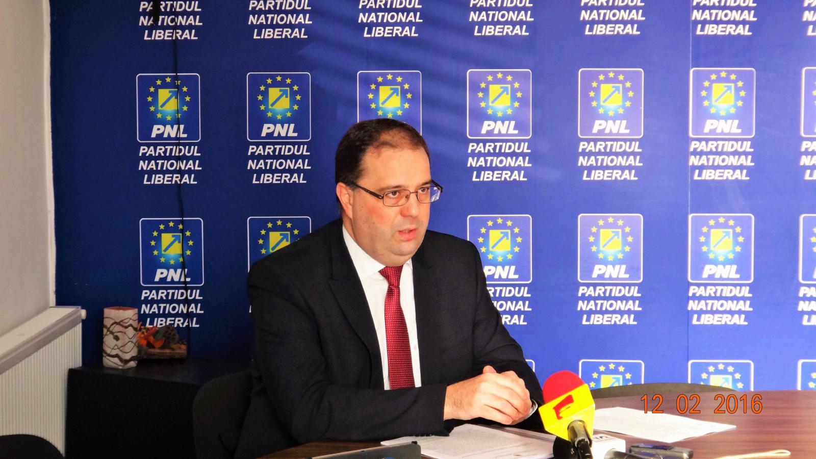 Featured image of post De la Tribuna Senatului: Discriminare neavenită între membrii uniunilor de creație militari și civili