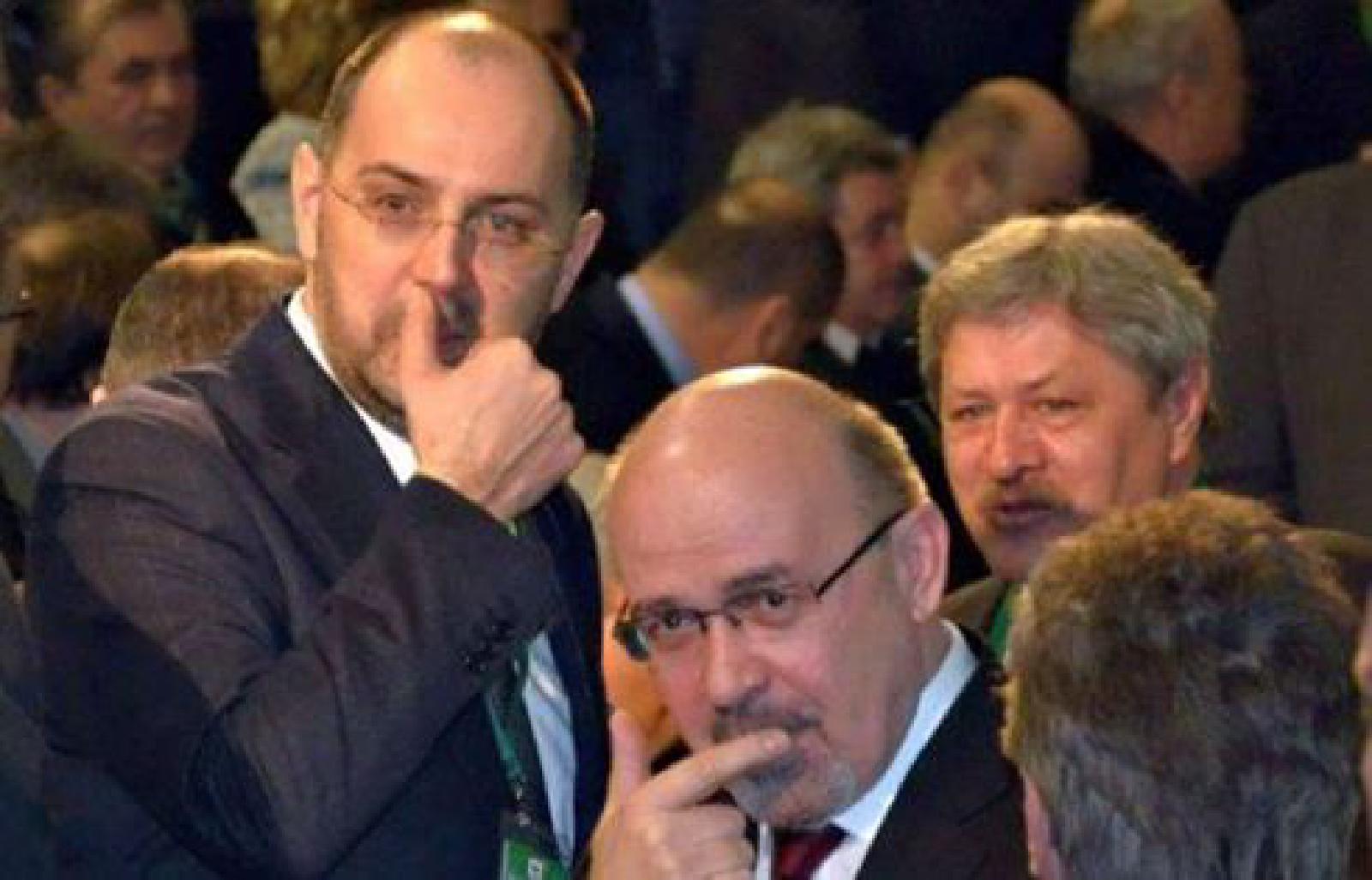Featured image of post Doamne, ferește-ne de „statul de drept” și democrația UDMR!