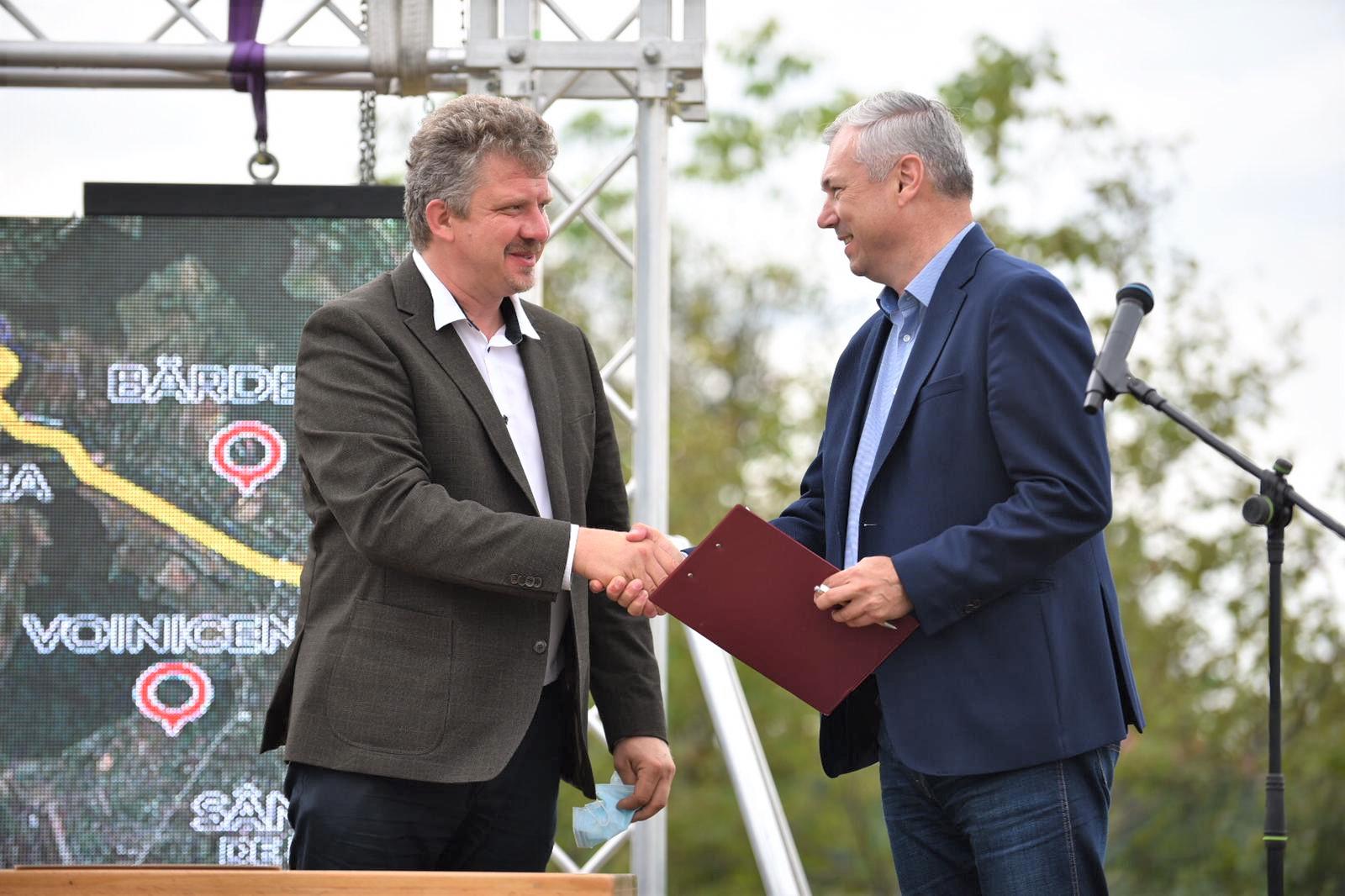 Featured image of post Foarte grav! Președintele UDMR Mureș îndeamnă la maghiarizare forțată