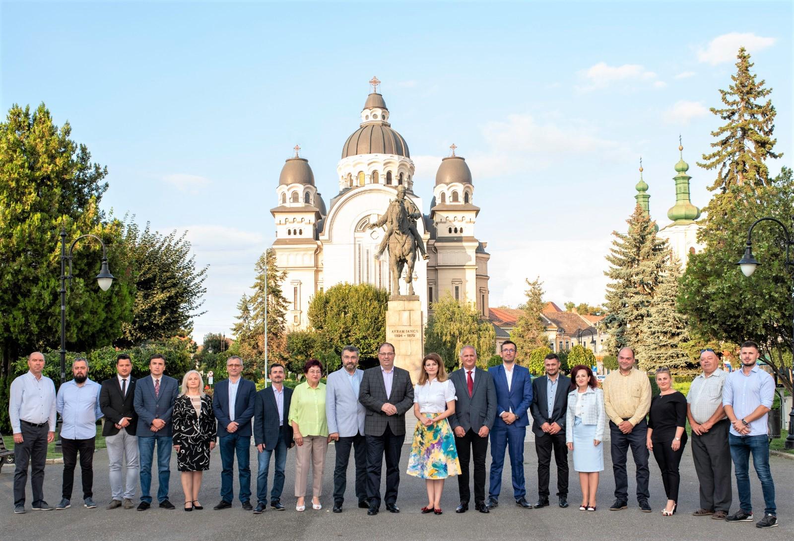 Featured image of post Lăsați biserica în pace!