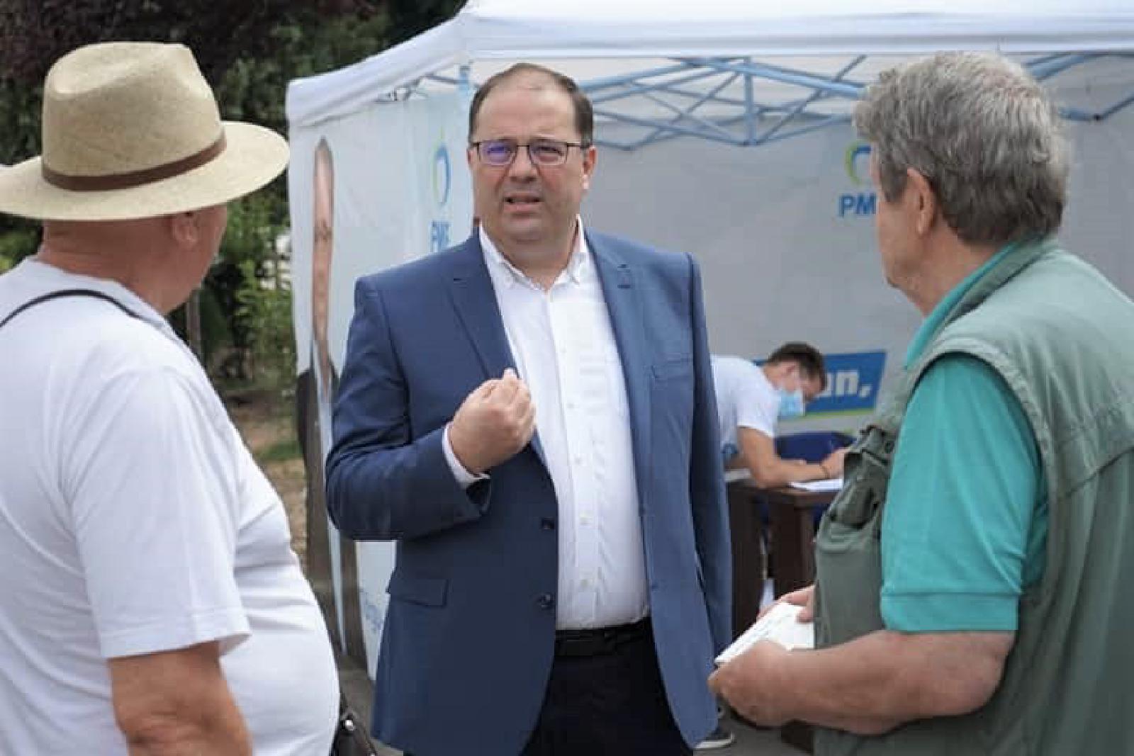 Featured image of post Nu vă lăsați manipulați, induși în eroare, trăim, existăm împreună!