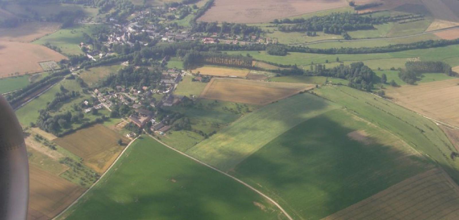 Featured image of post O problemă națională gravă: vânzarea terenurilor agricole către străini…