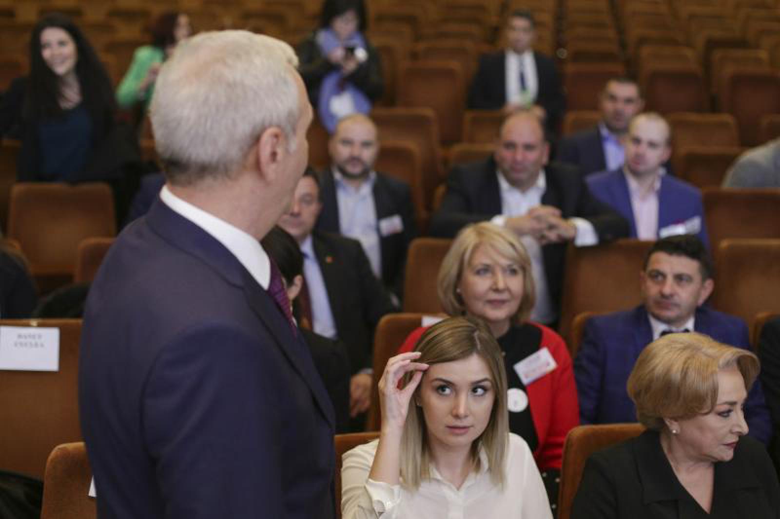 Featured image of post Propaganda mincinoasă a tunat, manipularea, incompetența și ticăloșia i-a adunat!