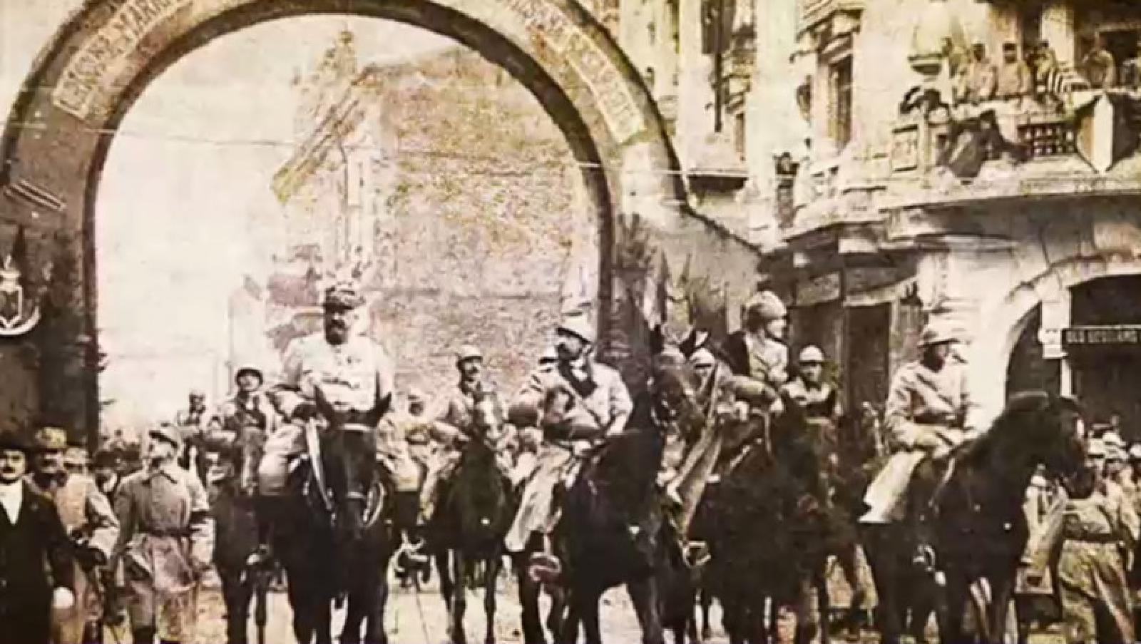 Featured image of post Soldații români au pus opinca pe Parlamentul din Budapesta