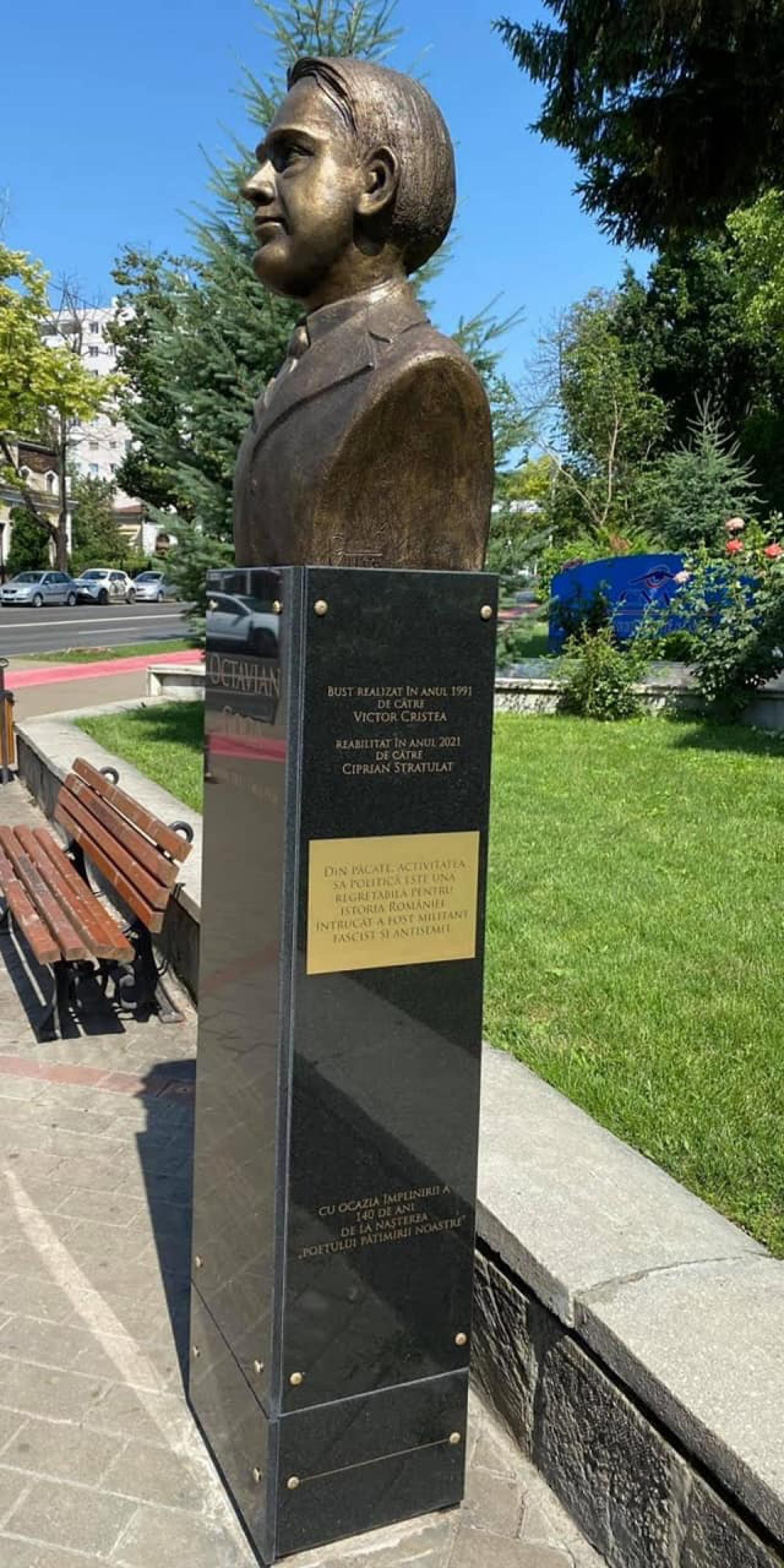 Featured image of post Strigător la cer! Goga condamnat încă o dată și profanat