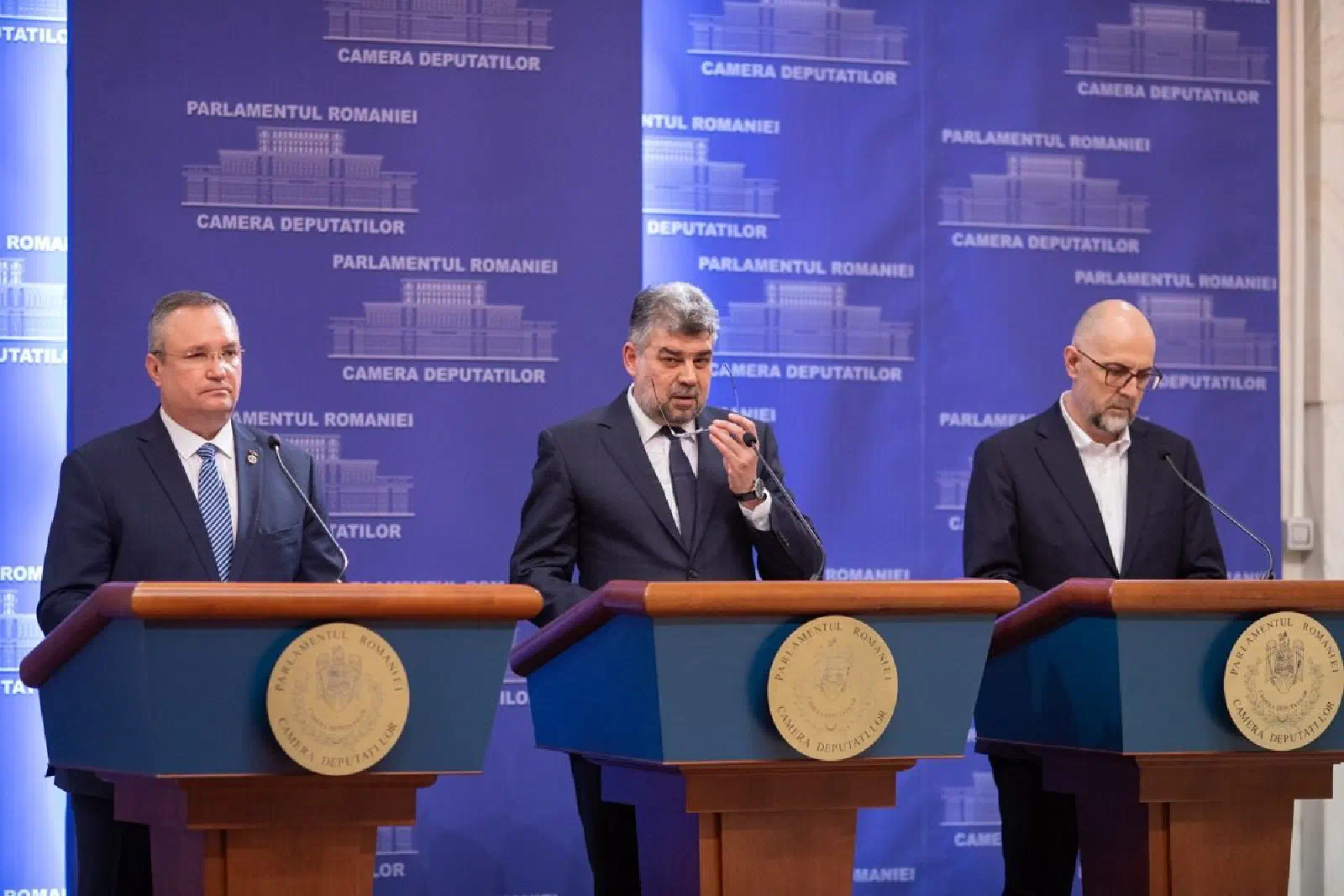 Featured image of post Guvernarea socialistă împinge România pe toboganul recesiunii economice