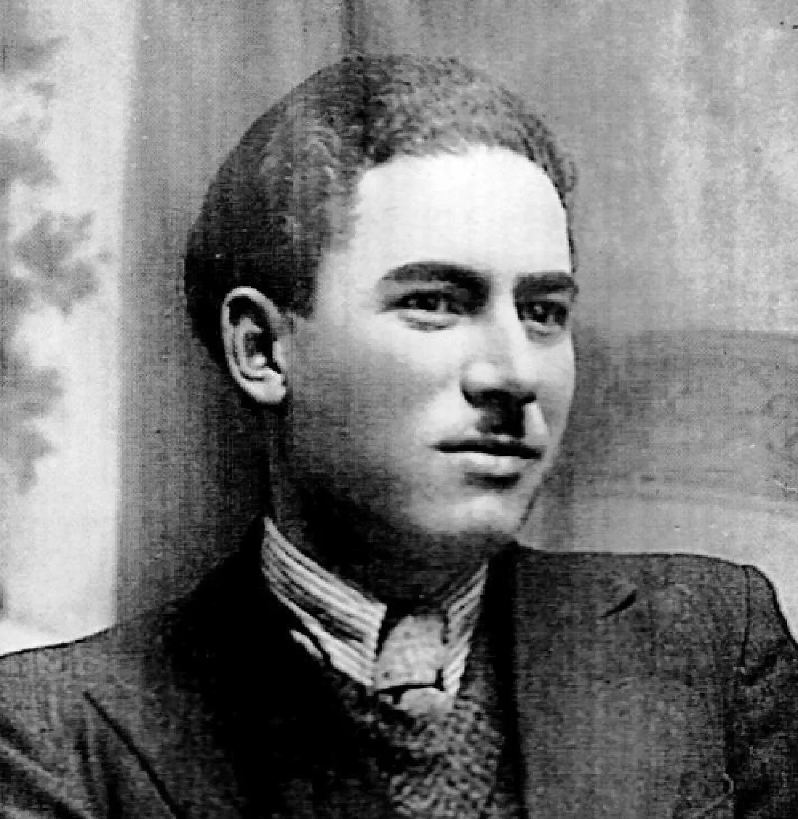Featured image of post Despre un poet și epigramist interzis